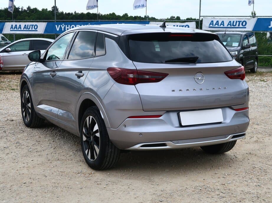 2022 Opel GRANDLAND - 5