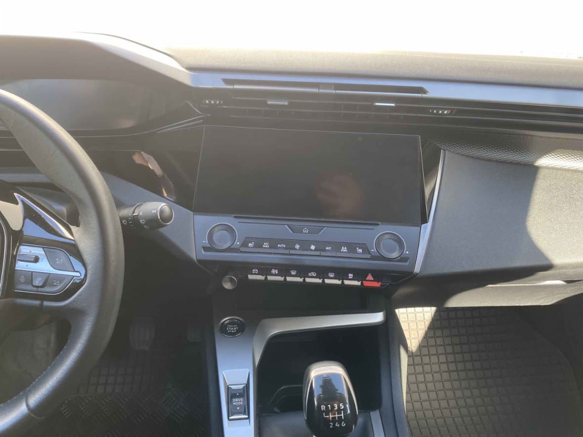 2022 Peugeot 308 - 12