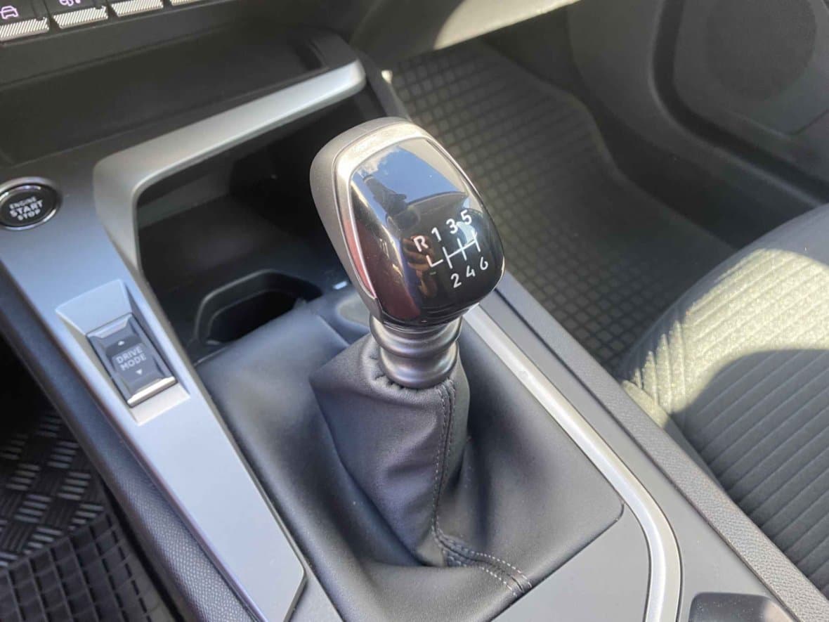 2022 Peugeot 308 - 15