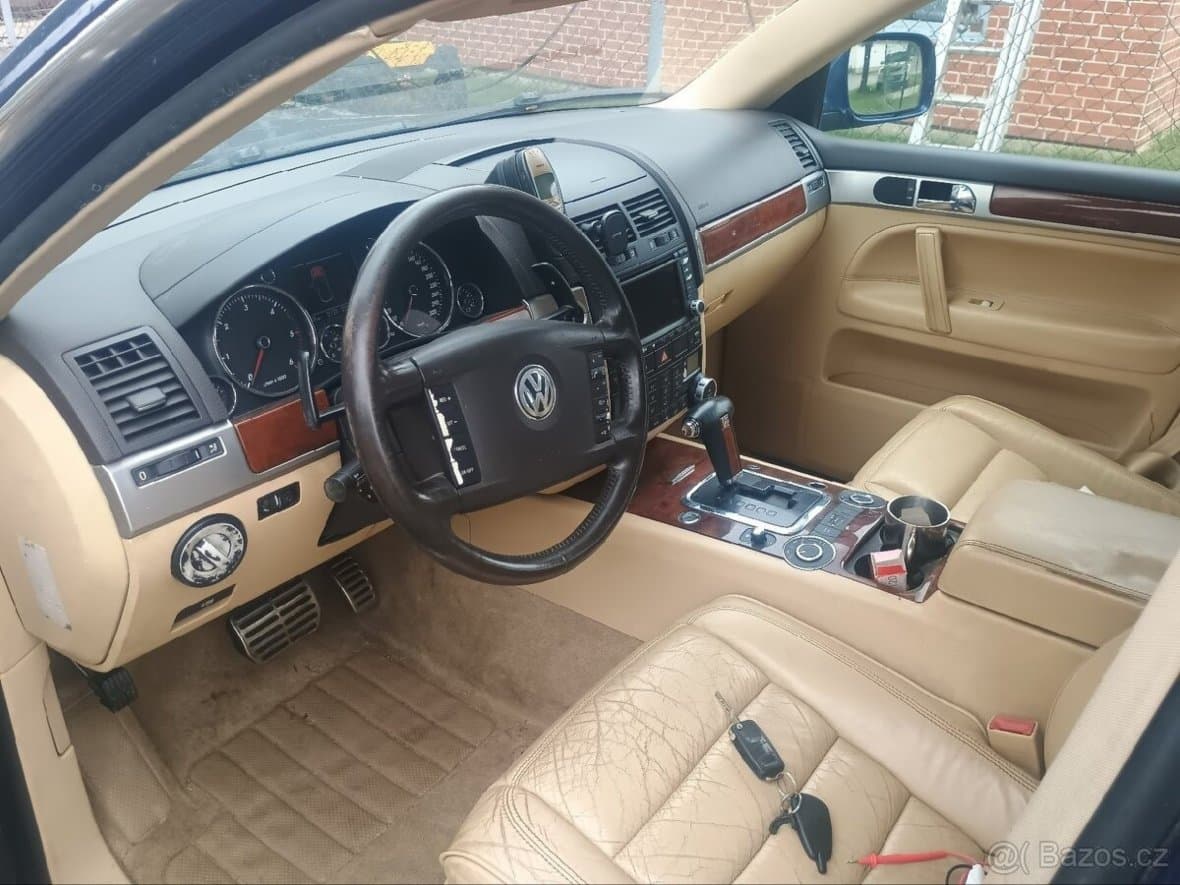 2004 Volkswagen TOUAREG - 2