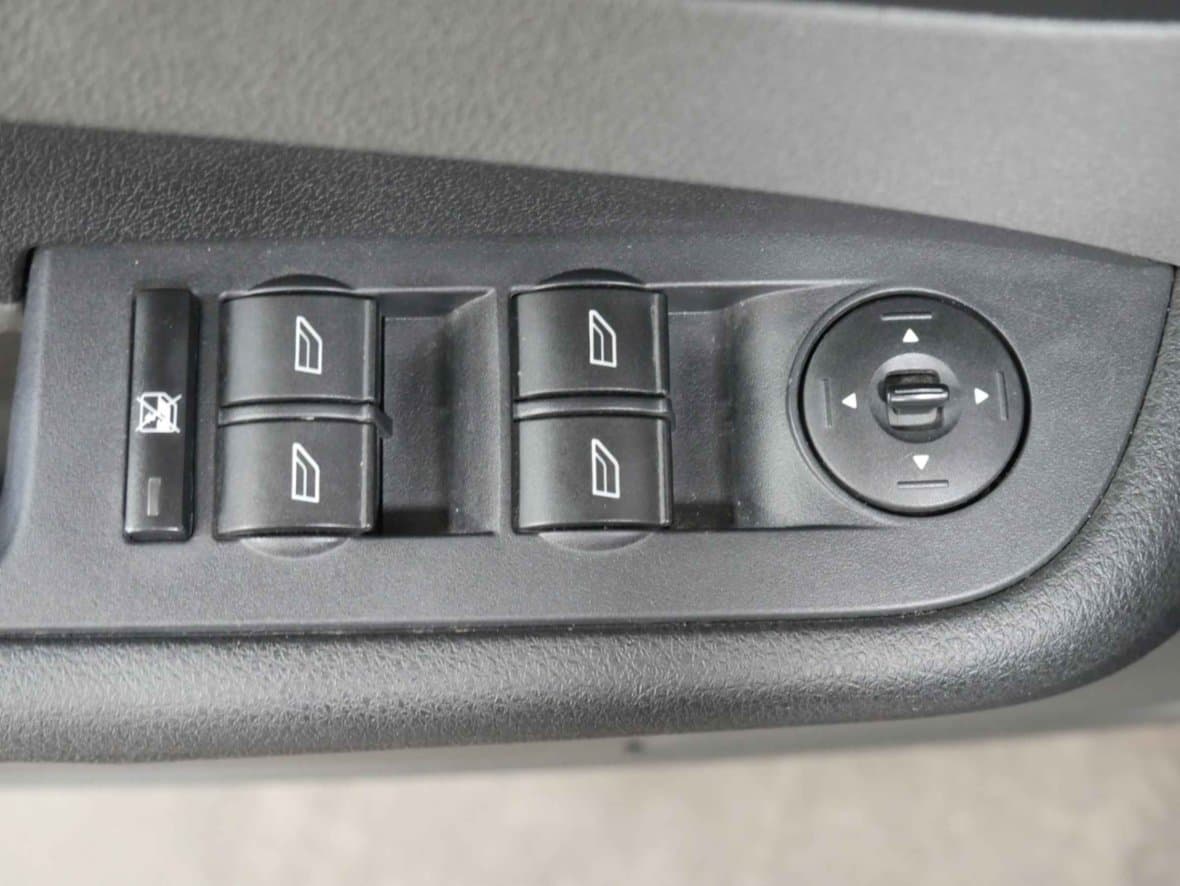 2007 Ford FOCUS - 15