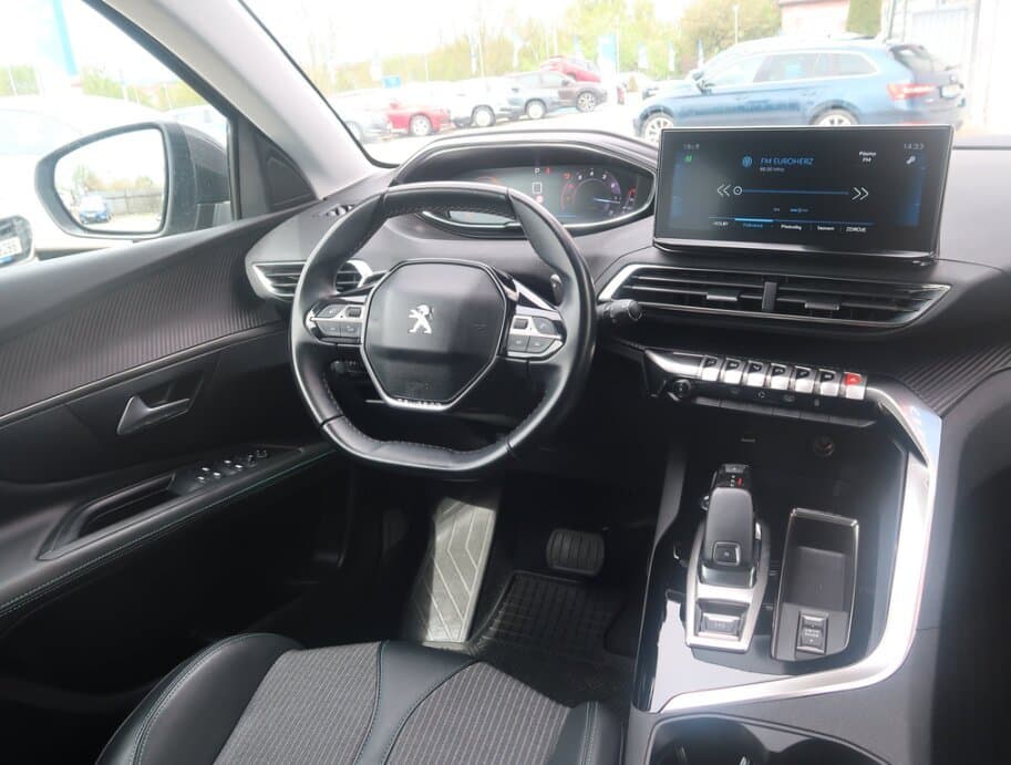 2021 Peugeot 3008 - 9