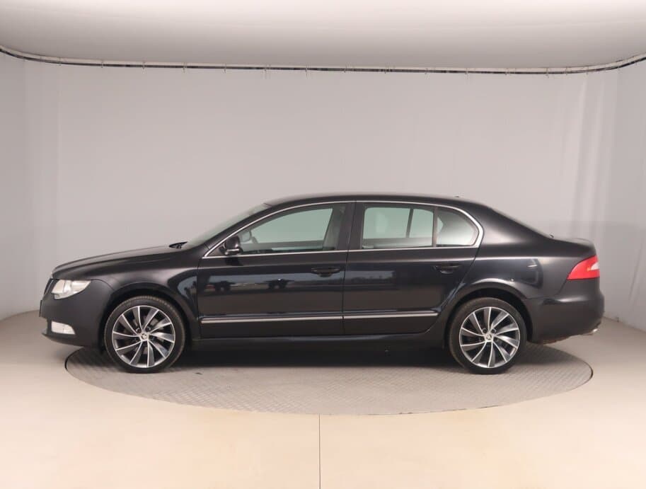 2012 Škoda SUPERB - 7