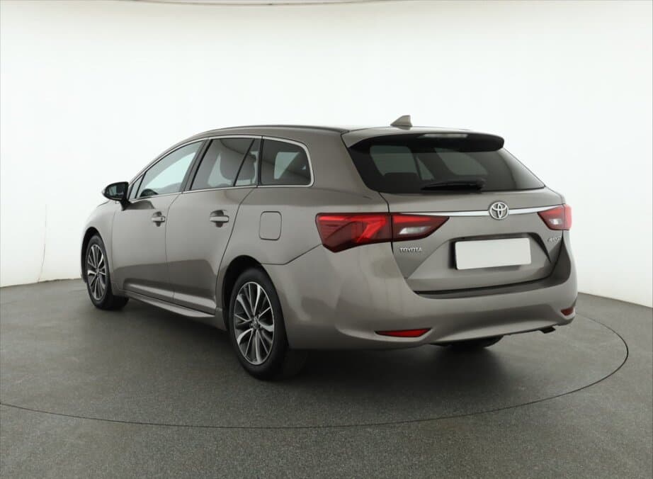 2016 Toyota AVENSIS - 5