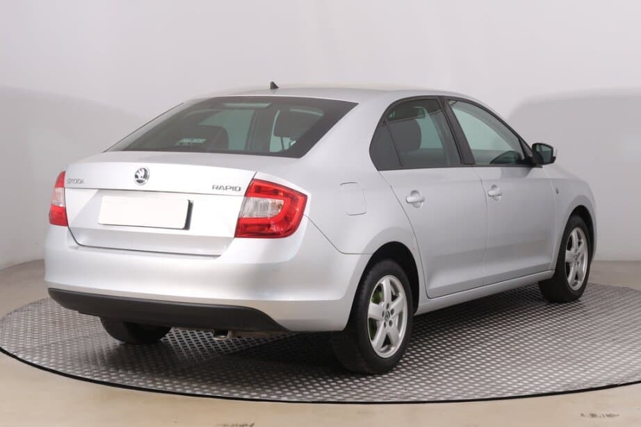 2014 Škoda RAPID - 7
