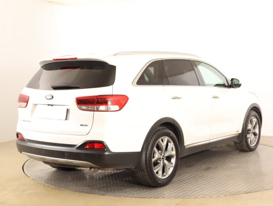 2016 Kia SORENTO - 7