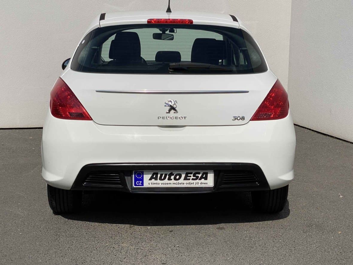2013 Peugeot 308 - 5