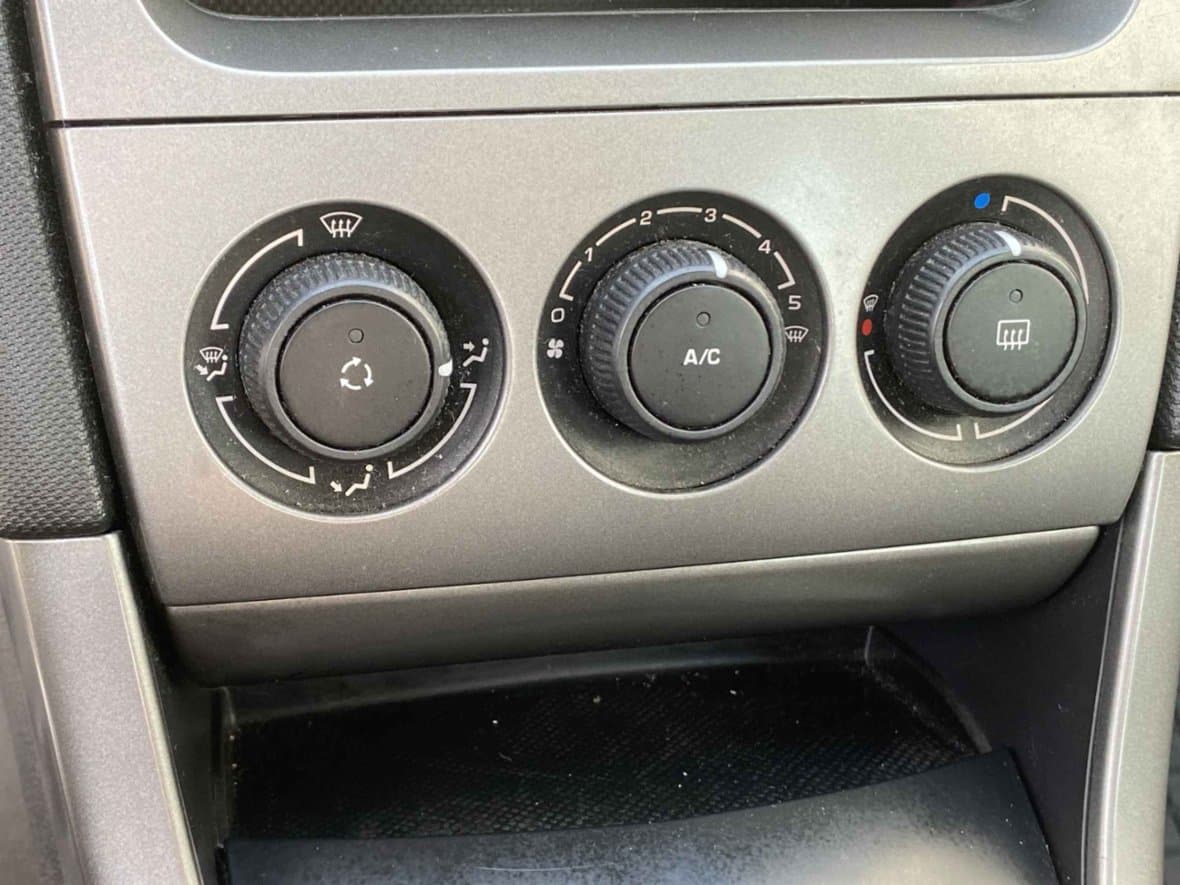 2013 Peugeot 308 - 15