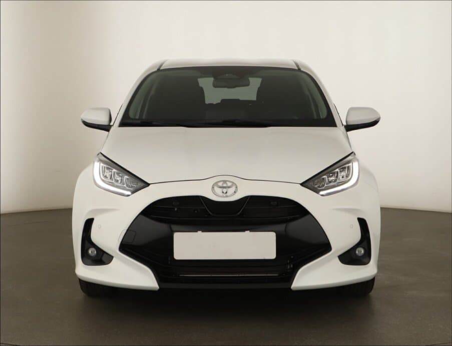 2026 Toyota YARIS - 2
