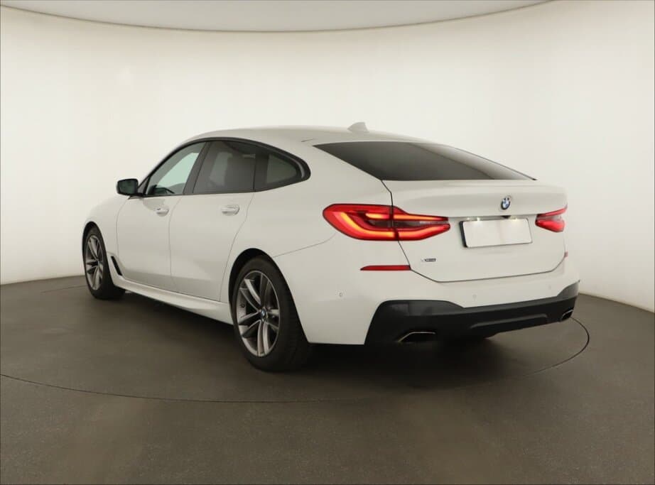 2018 BMW 6-SERIES - 9
