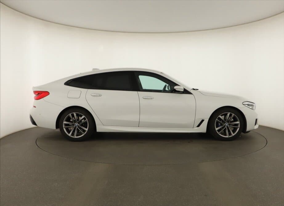 2018 BMW 6-SERIES - 15