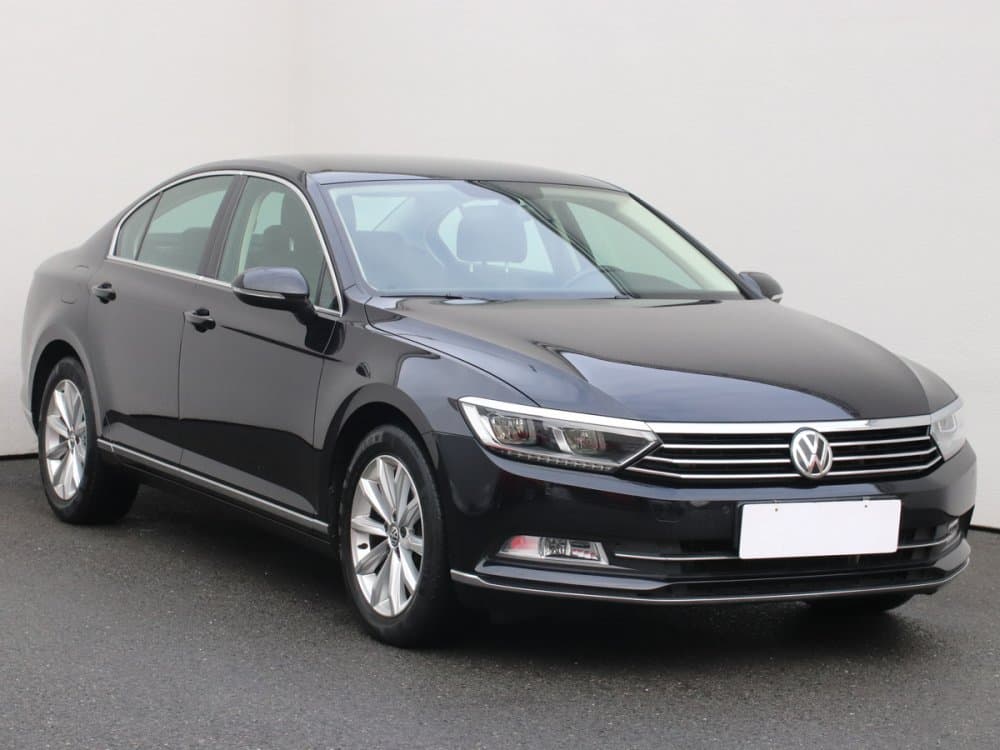 2015 Volkswagen PASSAT