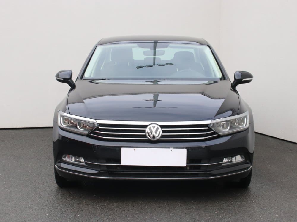 2015 Volkswagen PASSAT - 2