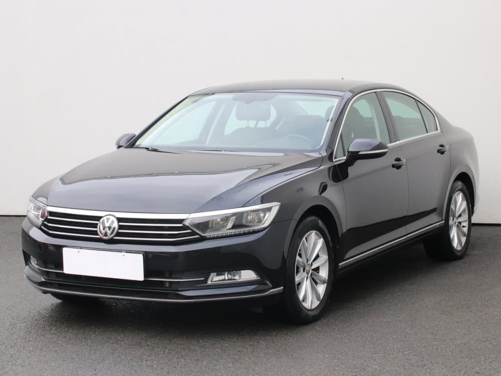 2015 Volkswagen PASSAT - 3