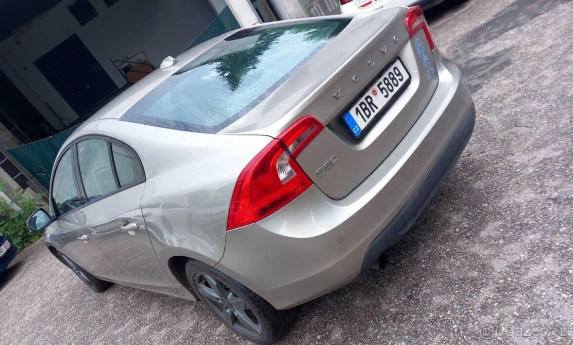 Volvo S60 - 2