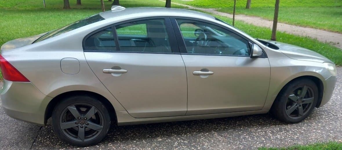 Volvo S60 - 4