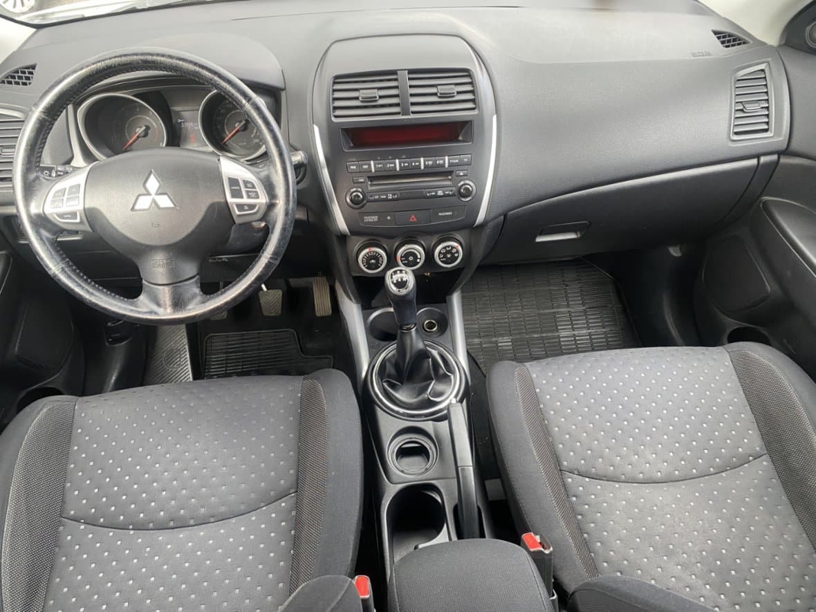 2011 Mitsubishi ASX - 8