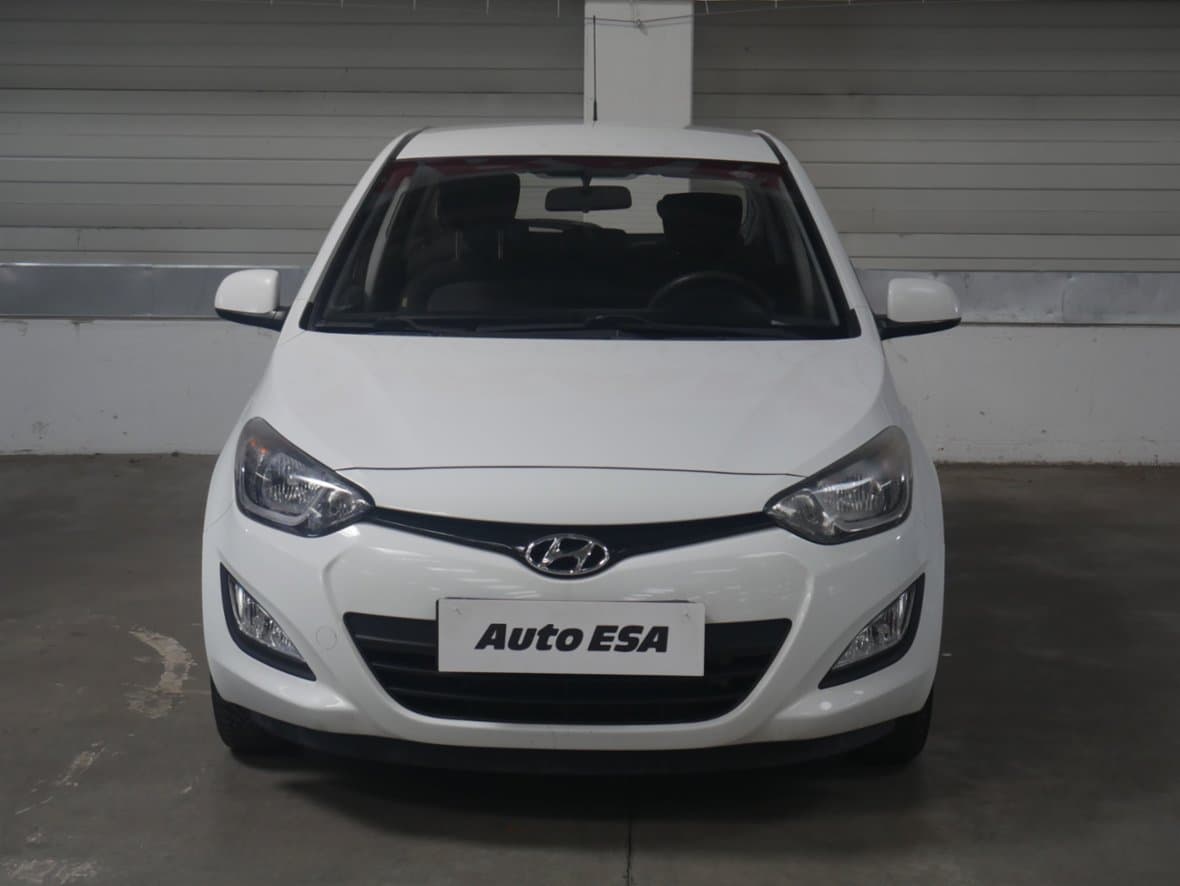 2012 Hyundai i20 - 3