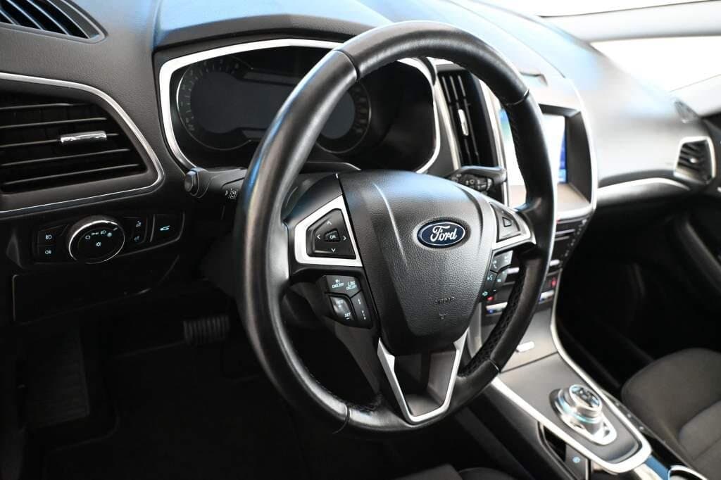 2022 Ford S-MAX - 13