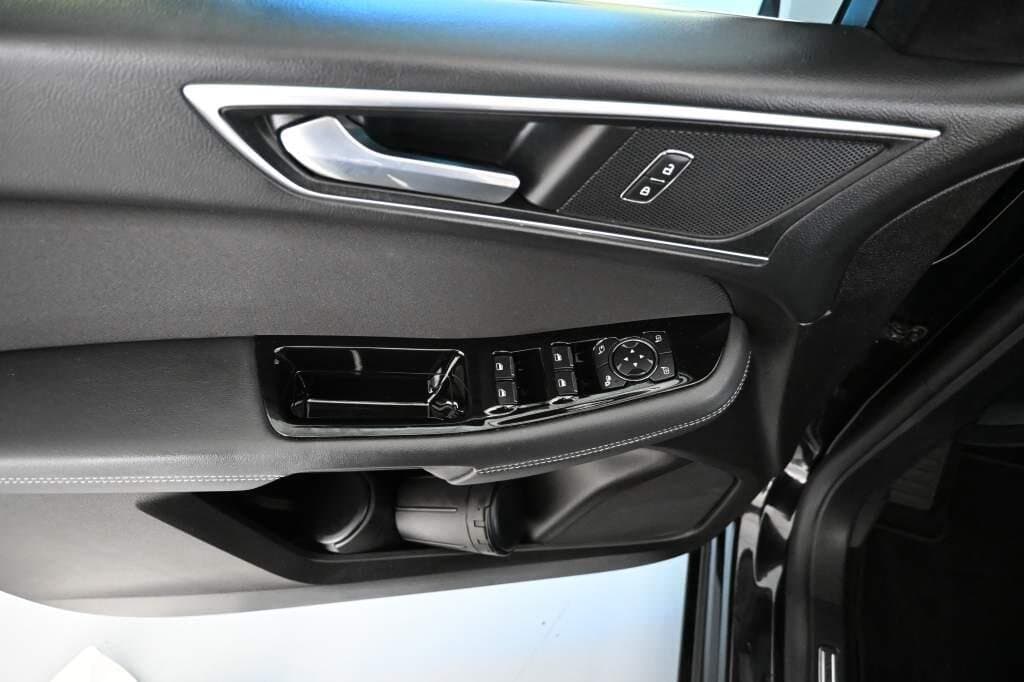 2022 Ford S-MAX - 15