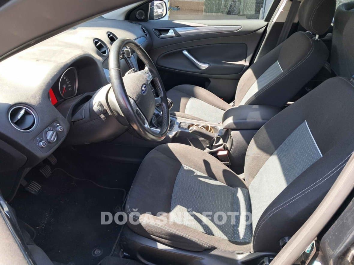 2010 Ford MONDEO - 3