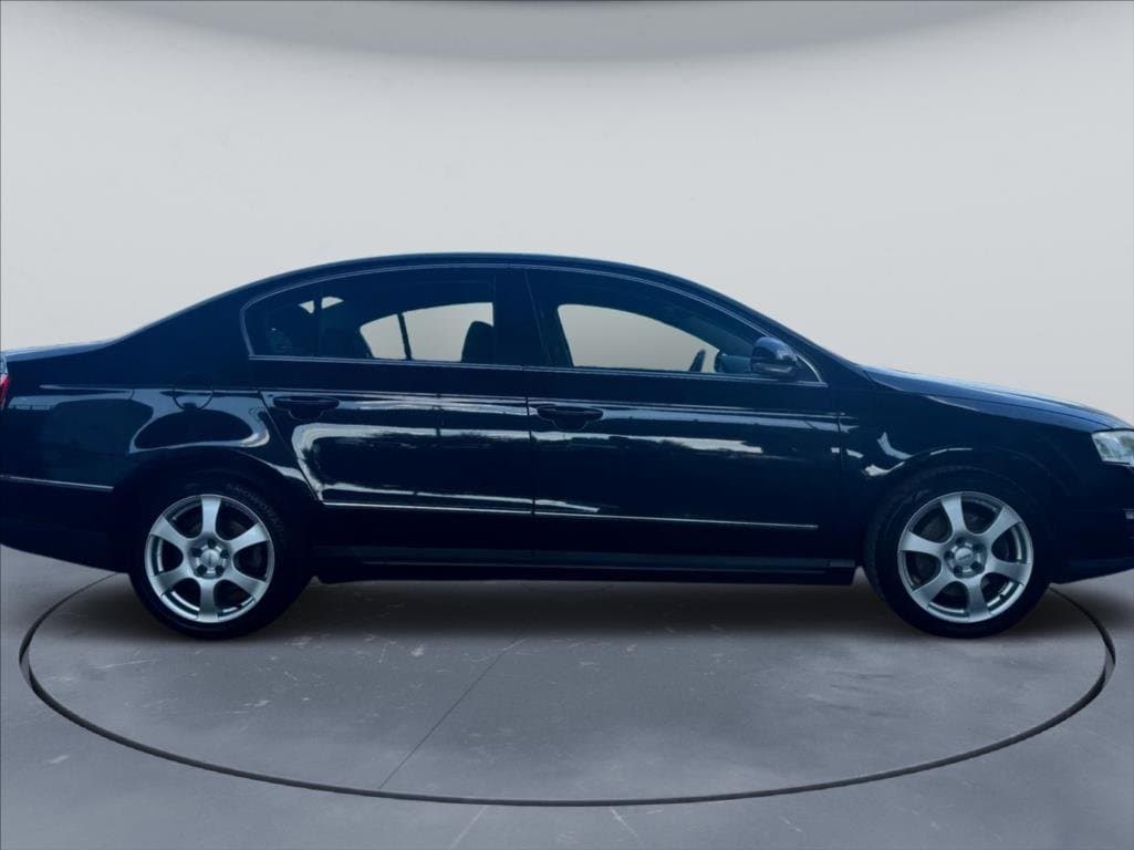 2007 Volkswagen PASSAT - 4