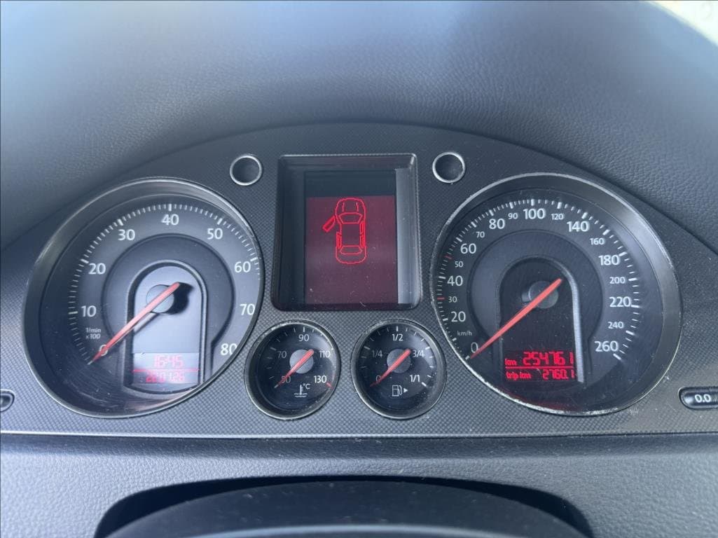 2007 Volkswagen PASSAT - 15