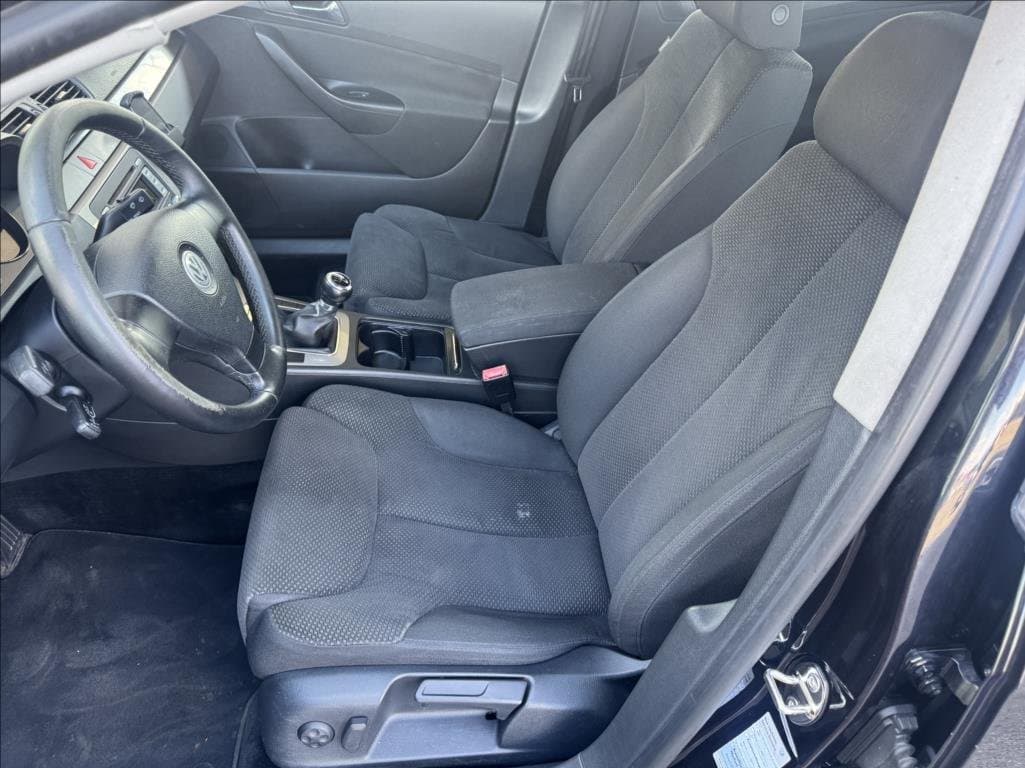 2007 Volkswagen PASSAT - 17