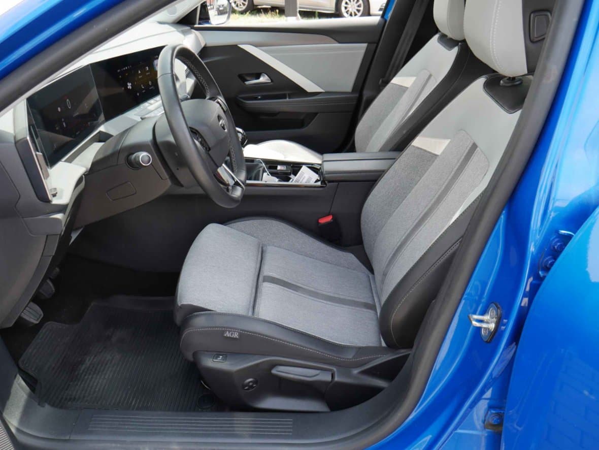 2023 Opel ASTRA - 9