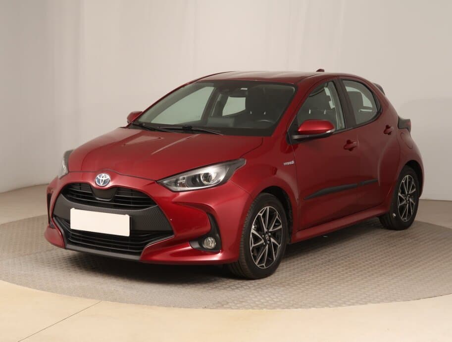 2021 Toyota YARIS - 3
