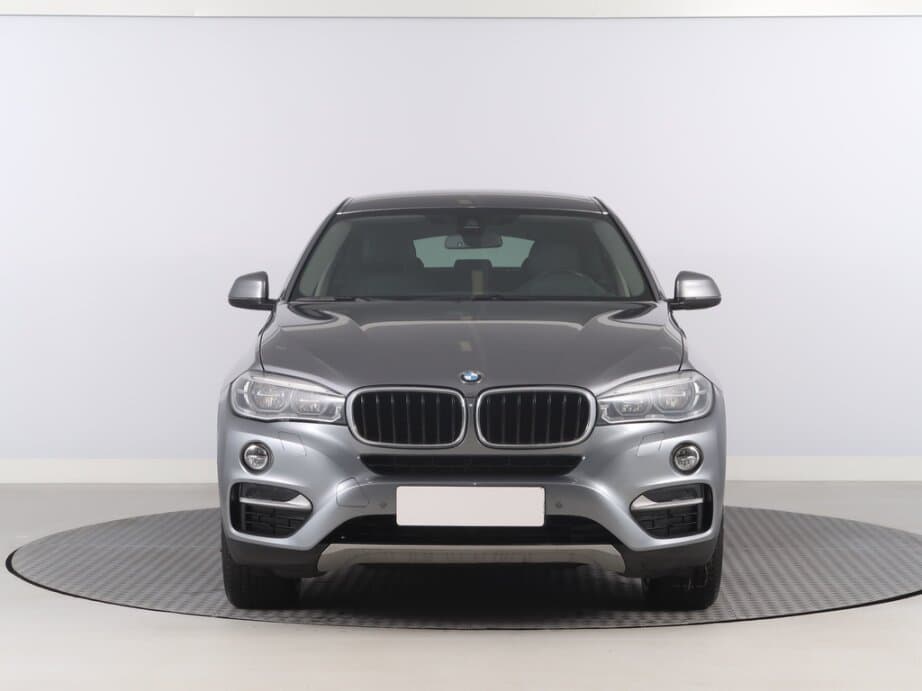 2016 BMW X6 - 2