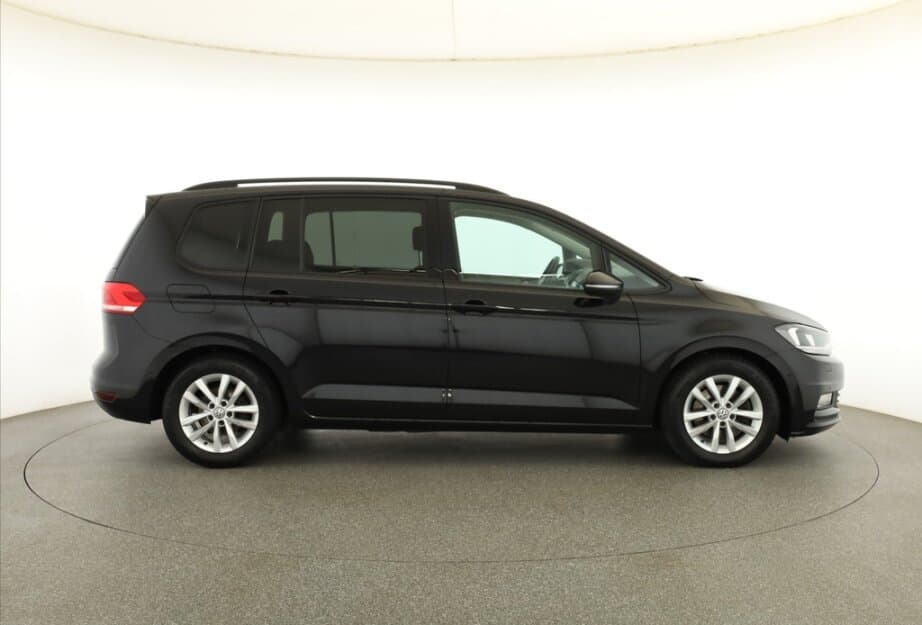 2016 Volkswagen TOURAN - 8