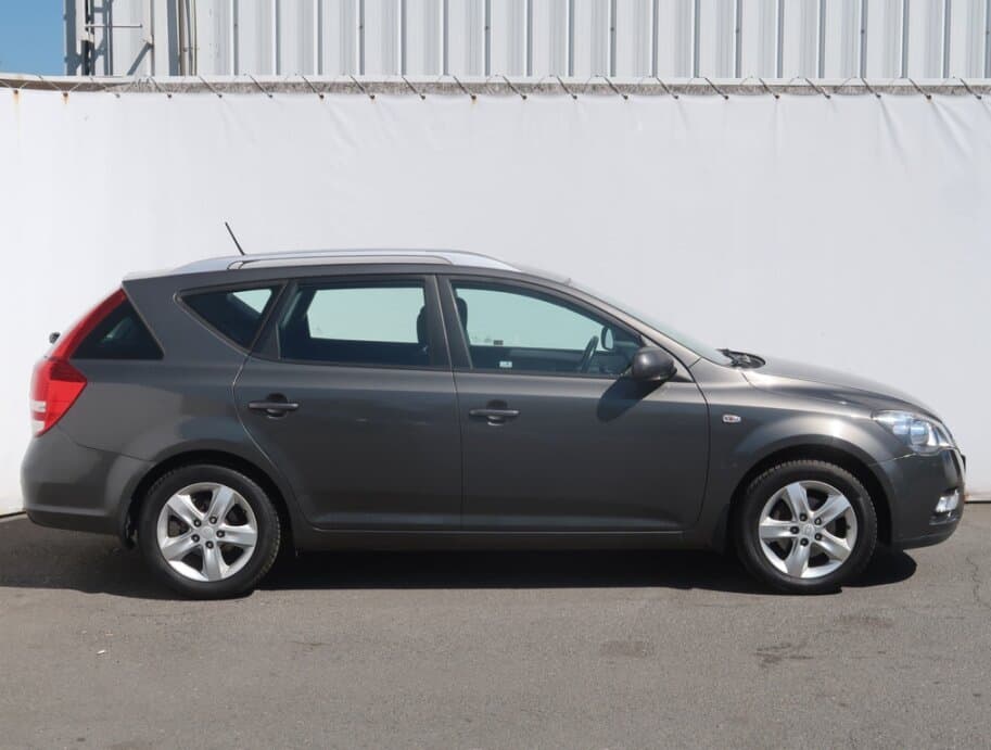 2012 Kia CEE'D - 8
