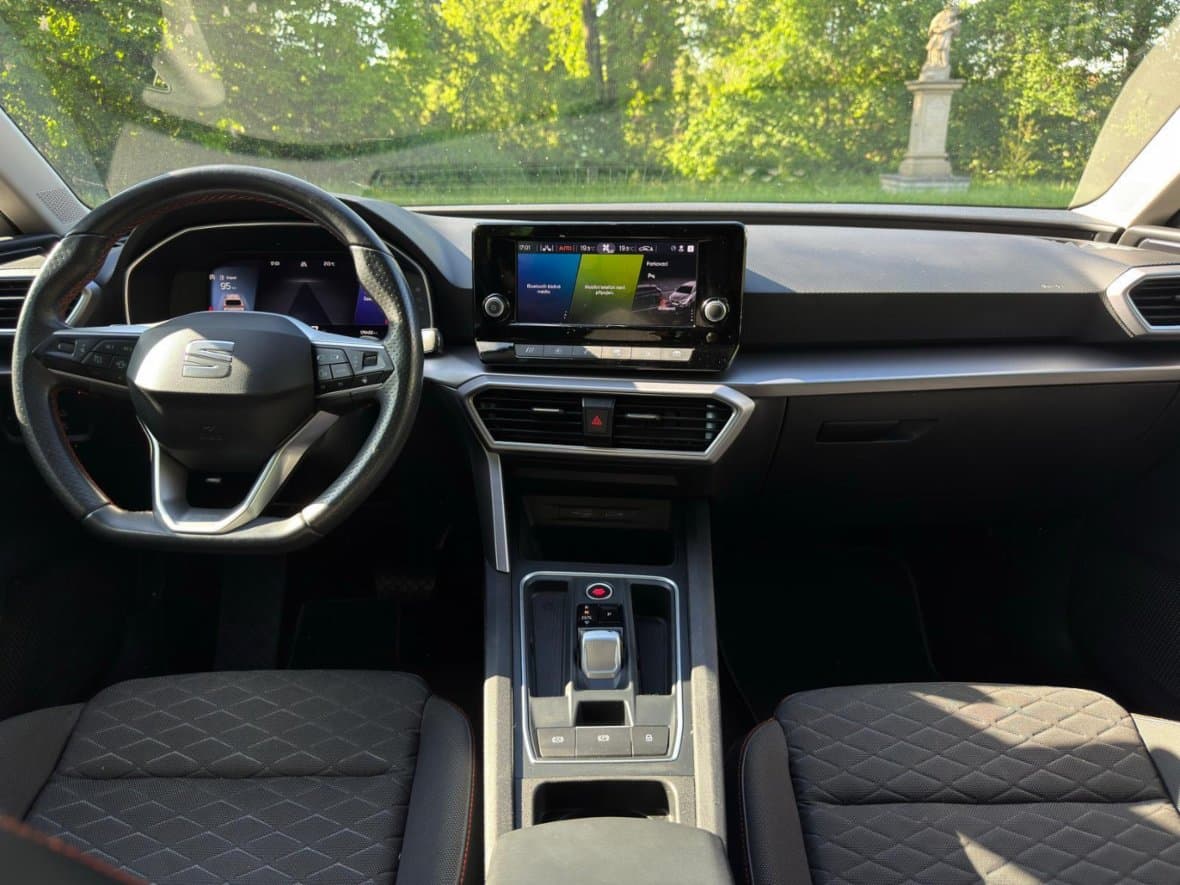 2022 Seat LEON - 10