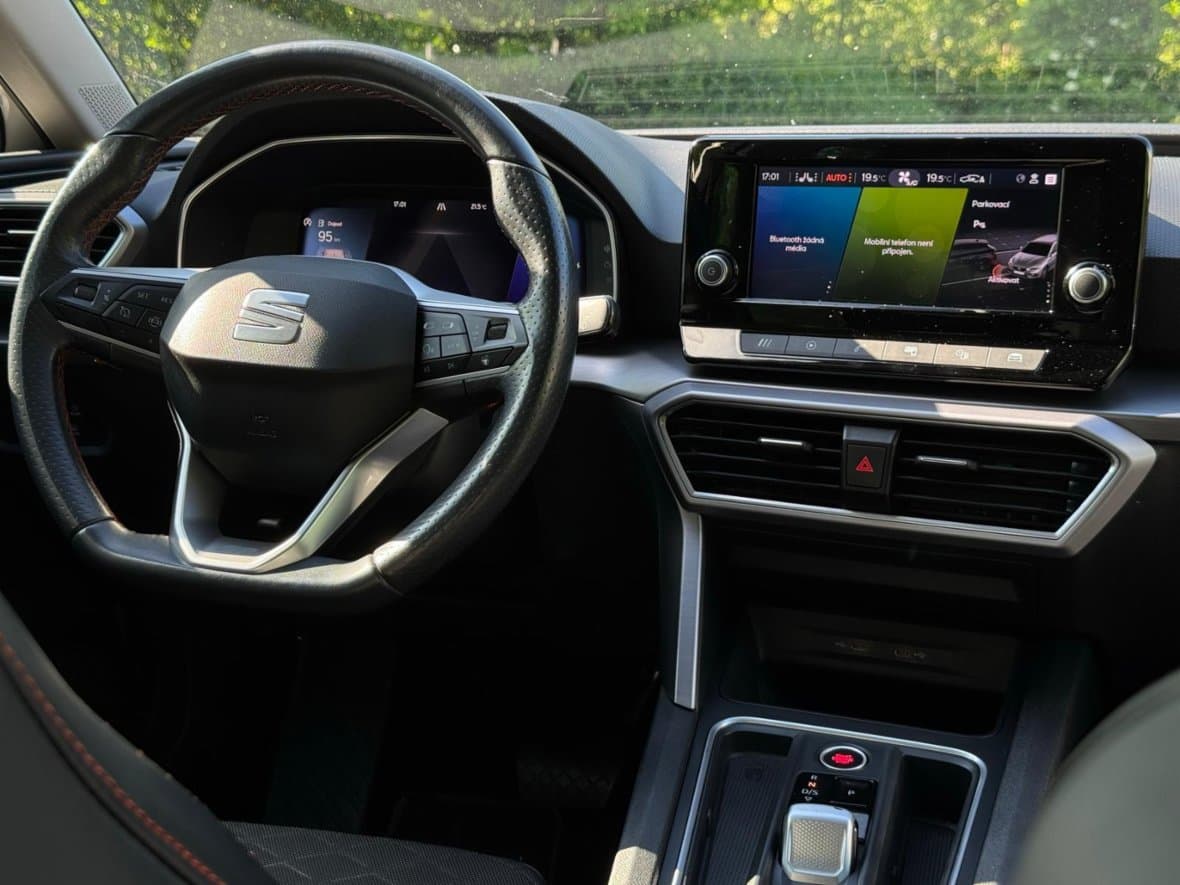 2022 Seat LEON - 11