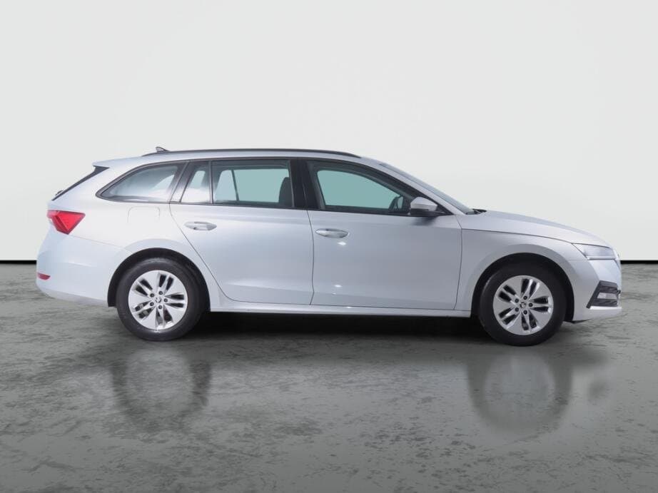 2022 Škoda OCTAVIA - 8