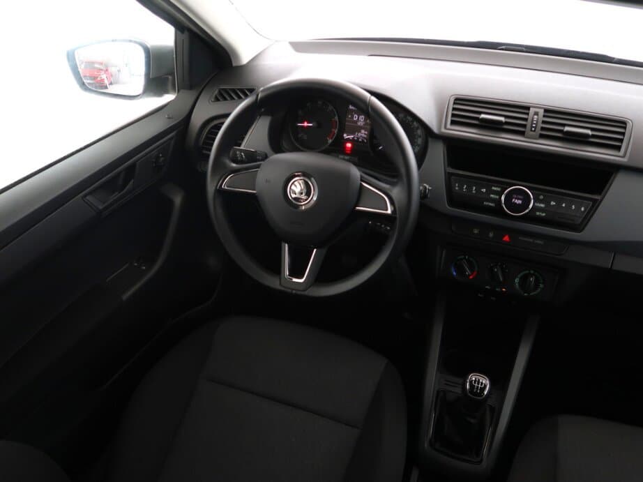 2017 Škoda FABIA - 9