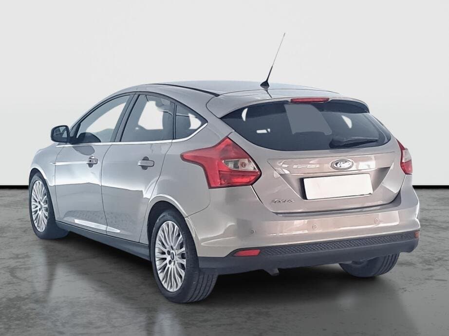 2011 Ford FOCUS - 5