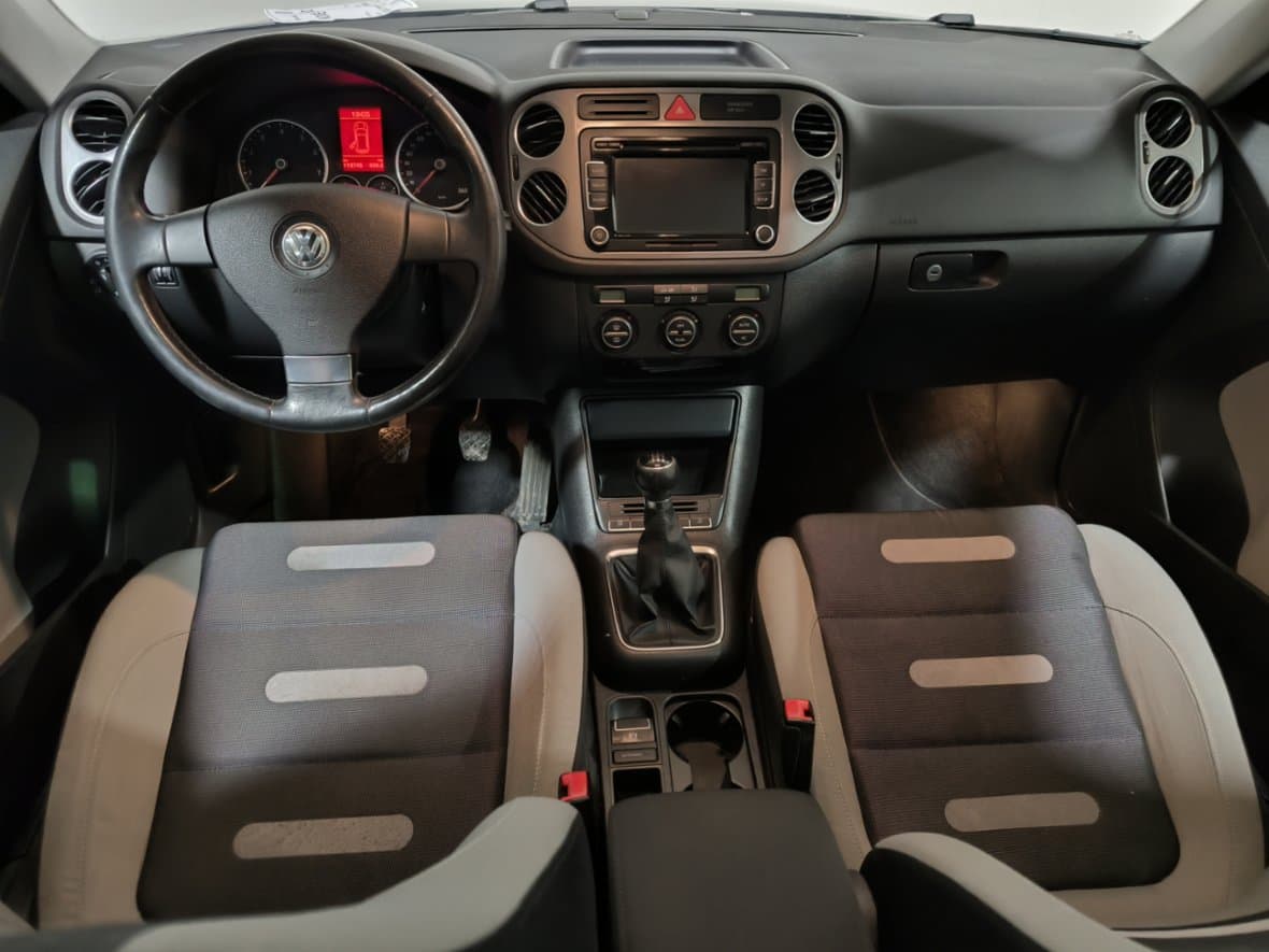 2009 Volkswagen TIGUAN - 8