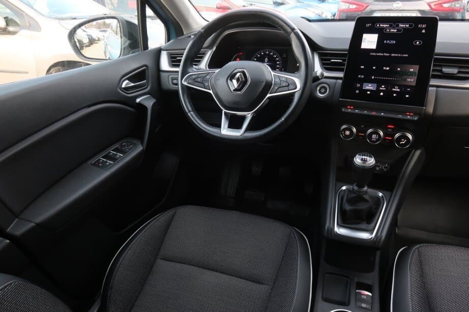2021 Renault CAPTUR - 9