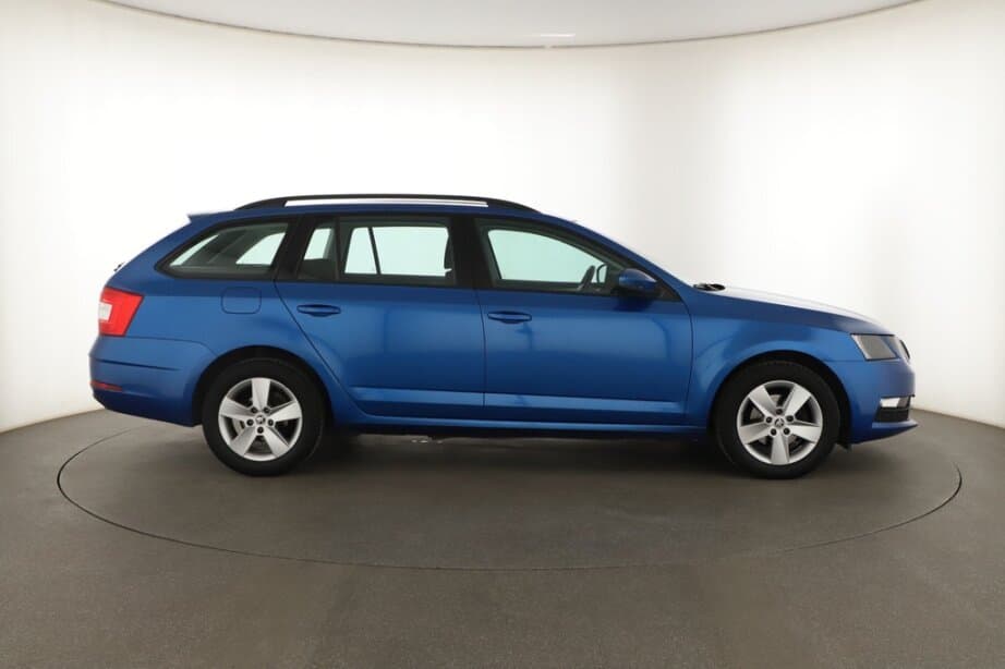 2017 Škoda OCTAVIA - 8