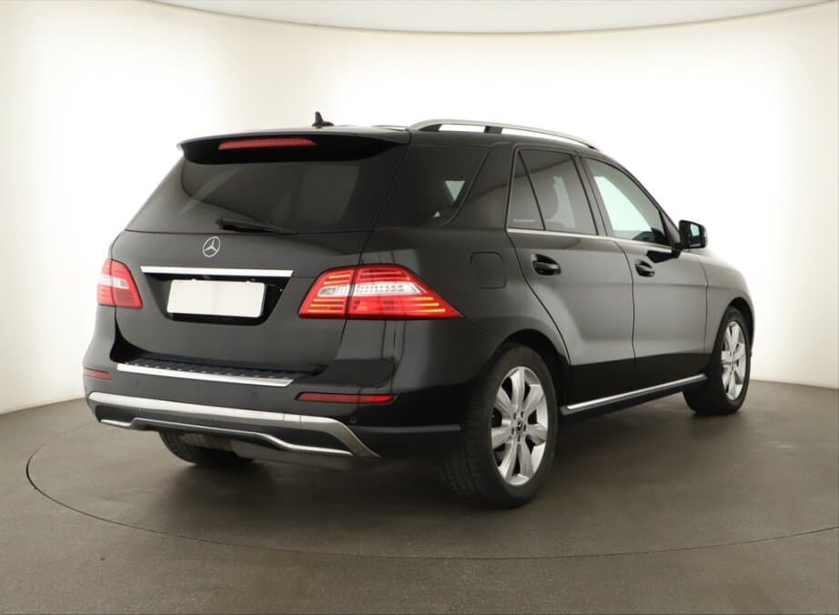 2012 Mercedes-Benz M-CLASS - 7