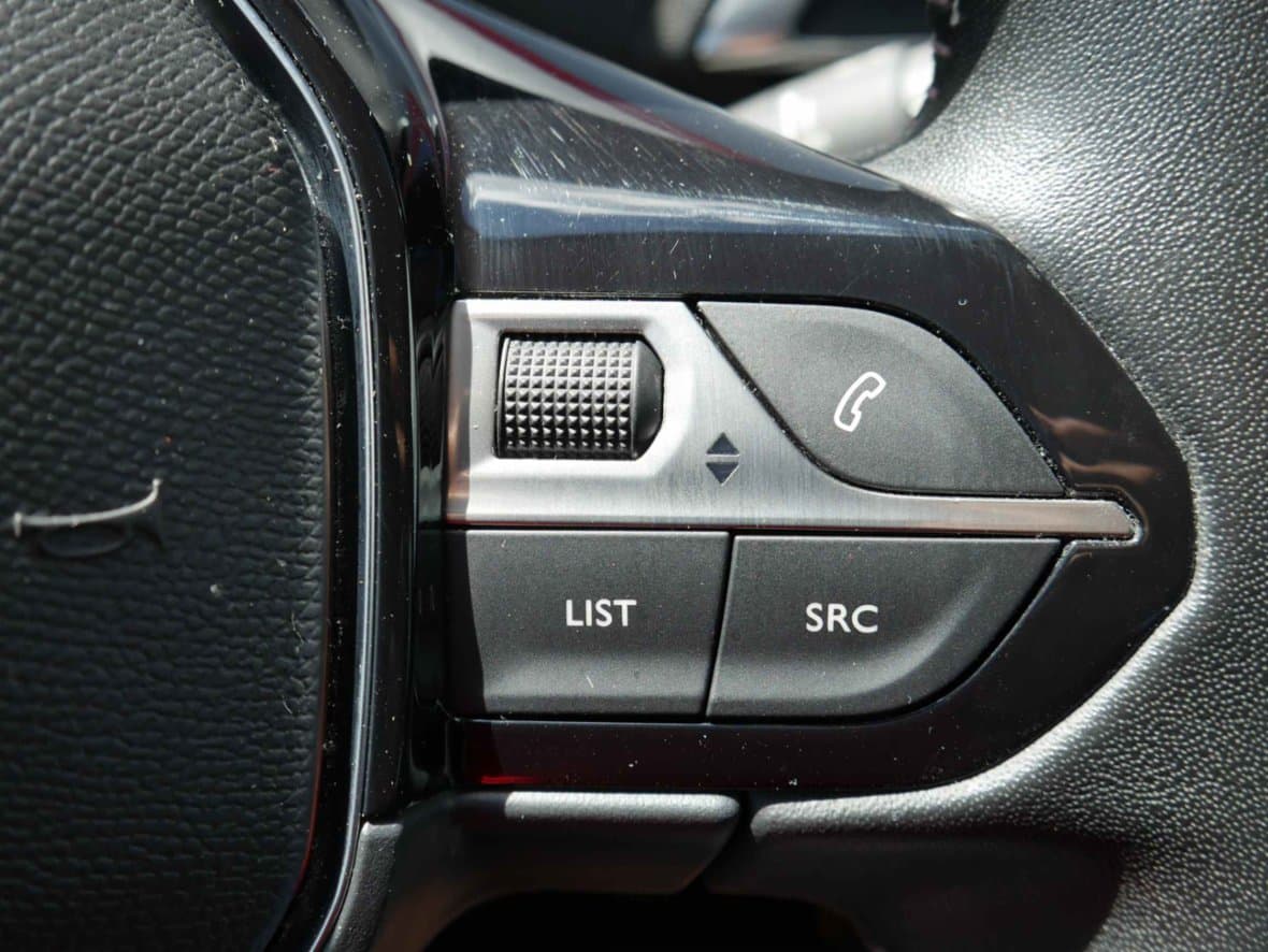 2020 Peugeot 3008 - 15