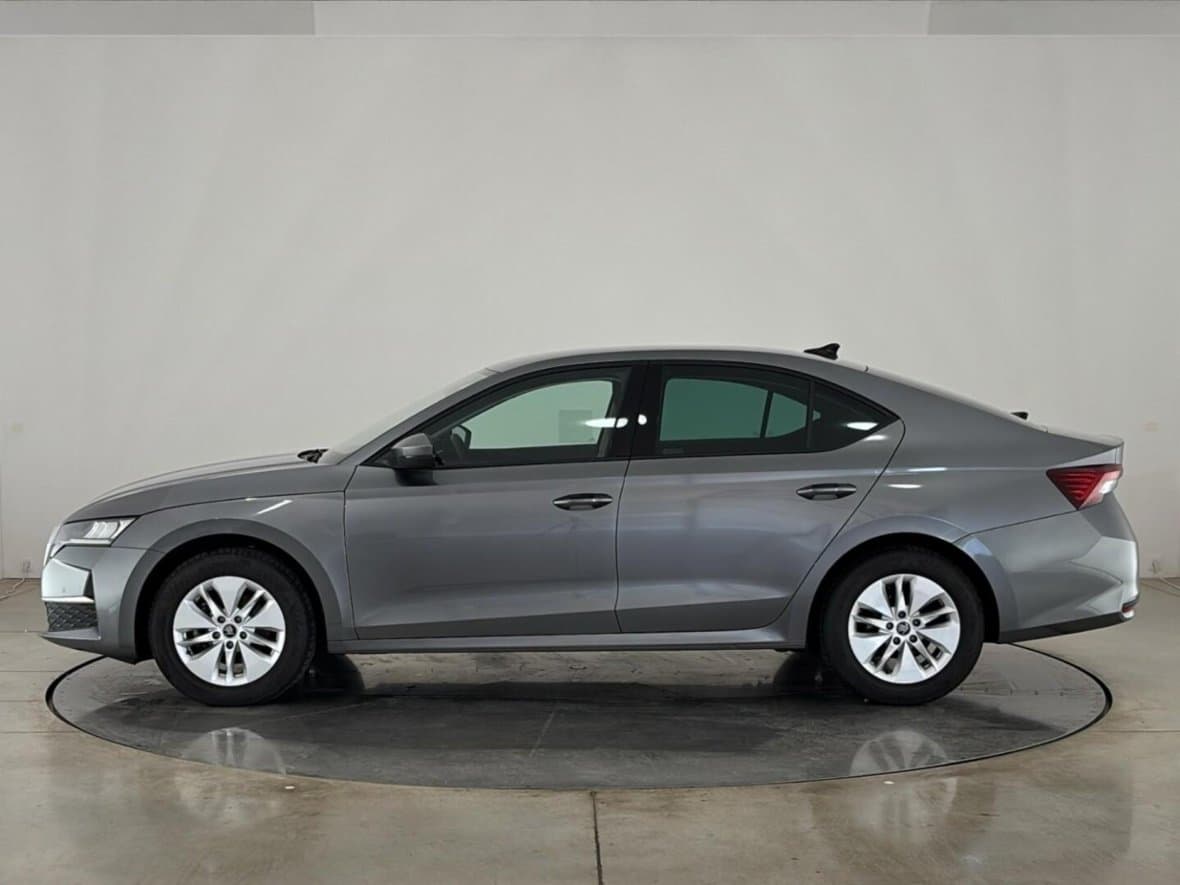 2025 Škoda OCTAVIA - 3