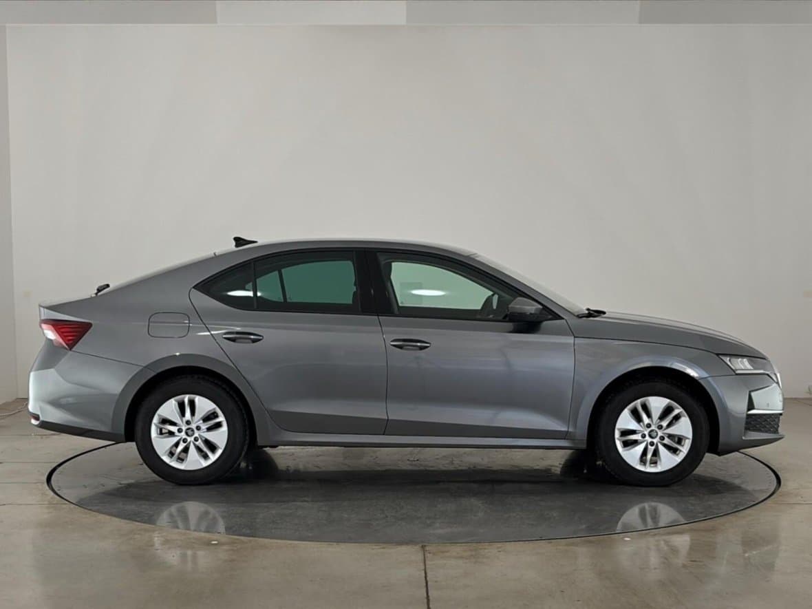2025 Škoda OCTAVIA - 16
