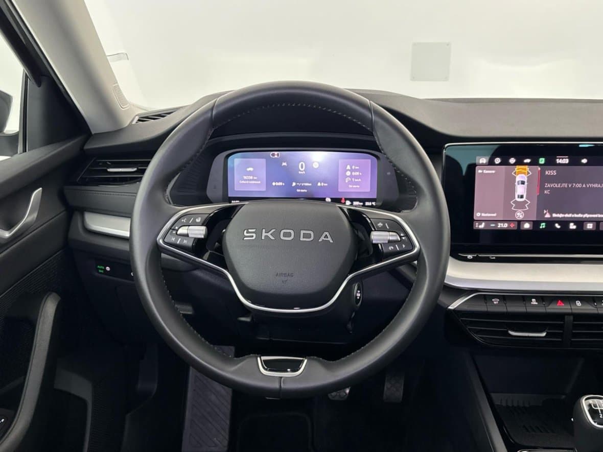2025 Škoda OCTAVIA - 18