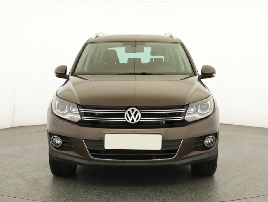 2011 Volkswagen TIGUAN - 2