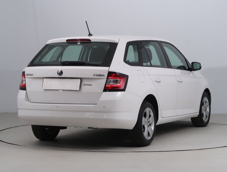 2017 Škoda FABIA - 7