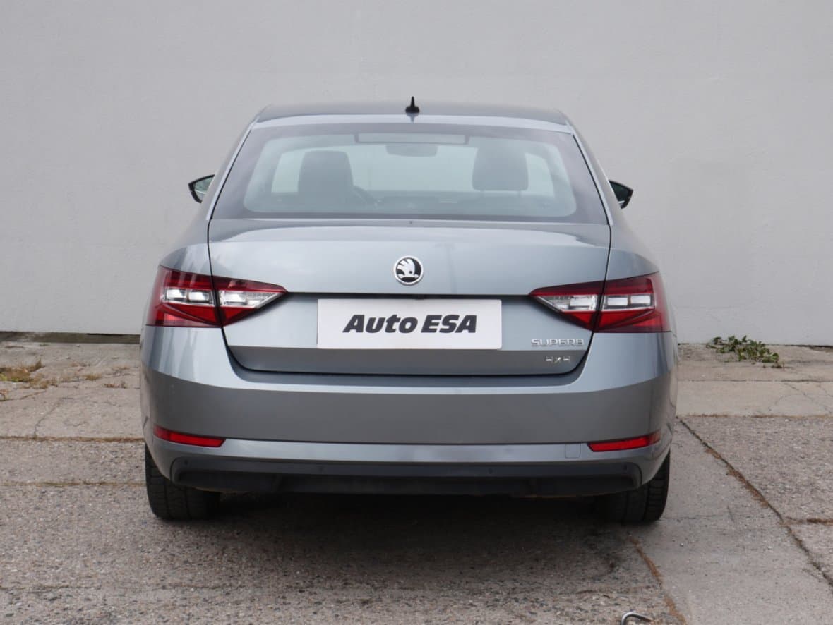 2015 Škoda SUPERB - 5