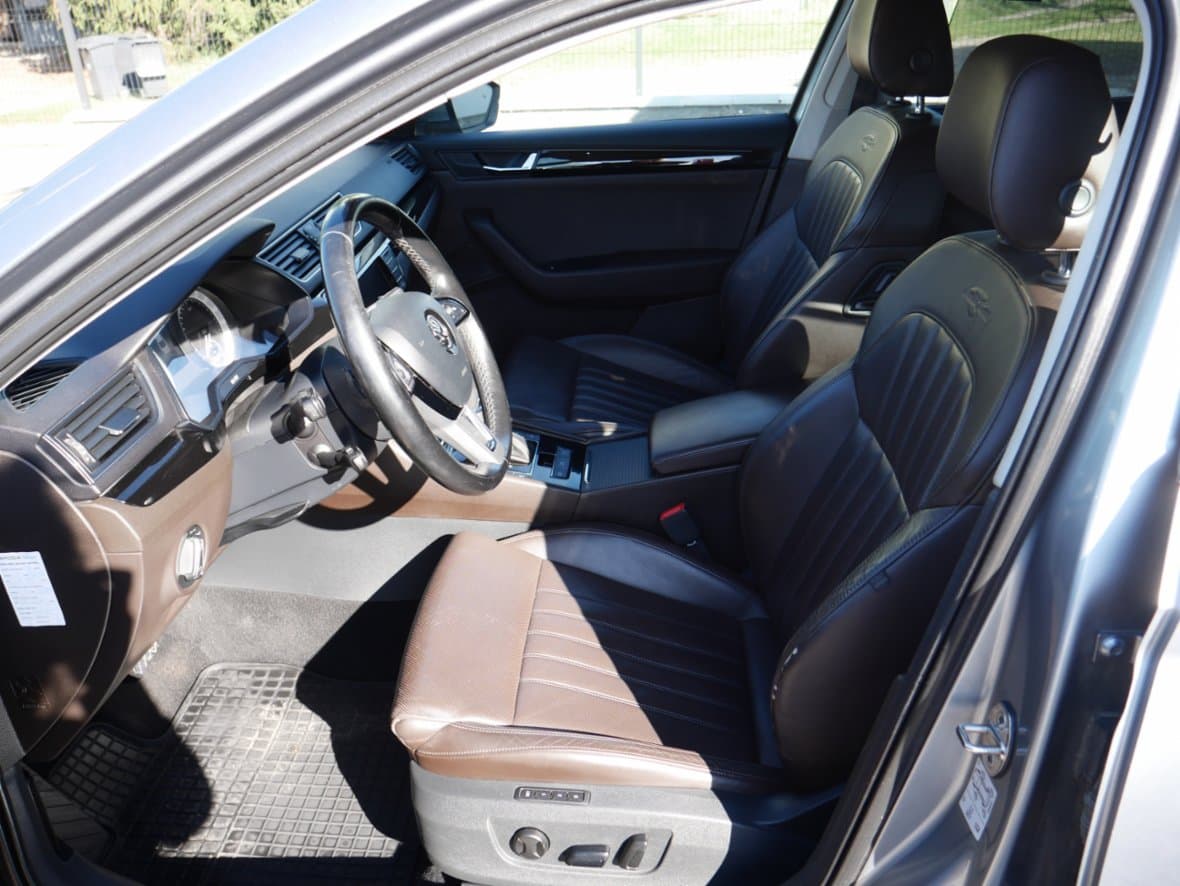 2015 Škoda SUPERB - 19